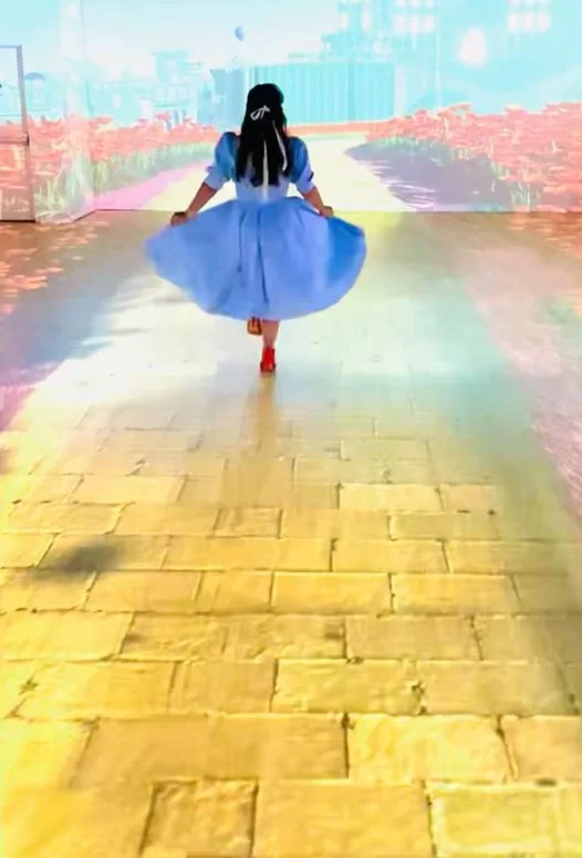 Things to do - Skip on the Yellow Brick Road